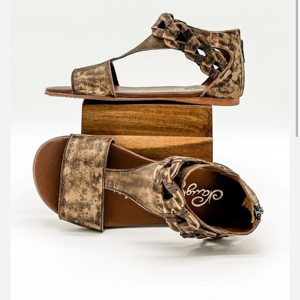 naughty monkey Bronze Braided T-Strap Sandals
